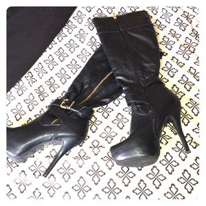 A size 9 calf high heel boots